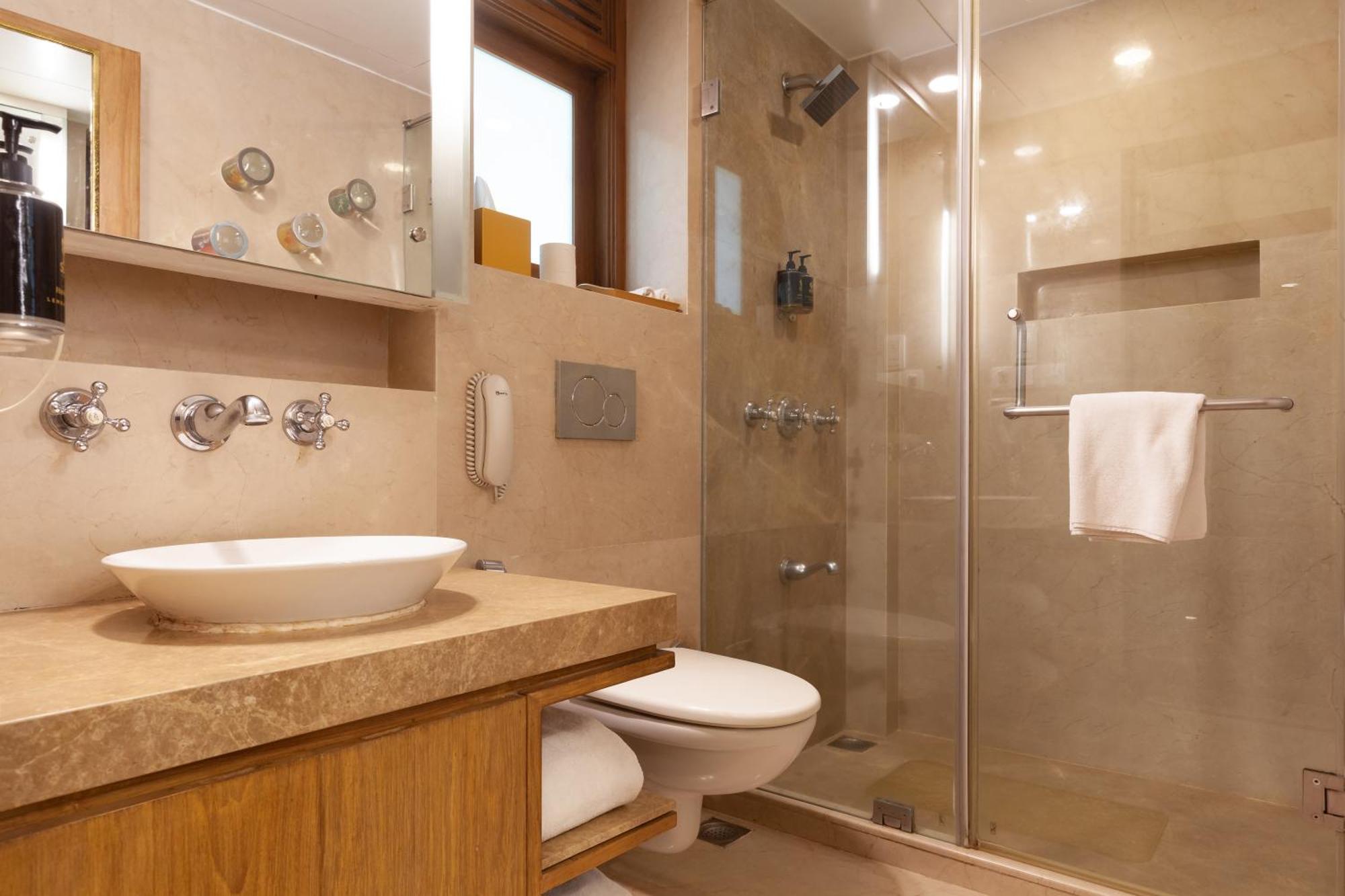 Le Sutra Hotel, Khar, מומביי מראה חיצוני תמונה